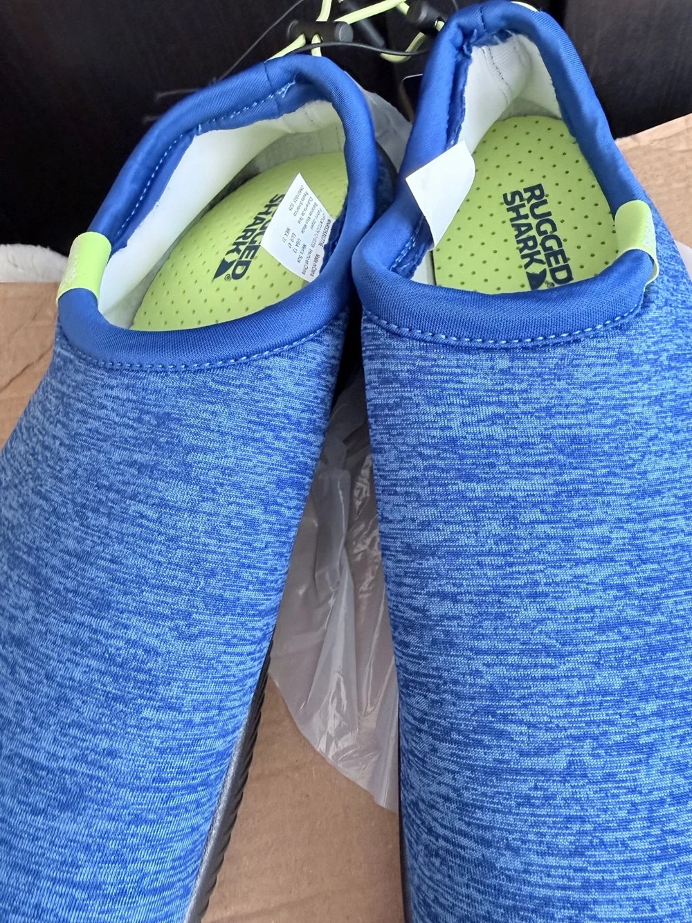 Men's Blue Water-Friendly Slip-On Sandals with Lime Insole and Toggle Lacing